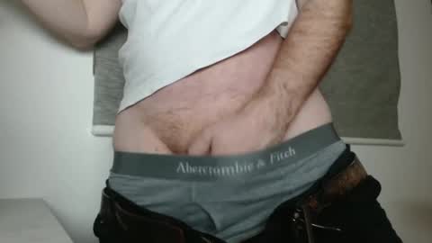 Snapshot of us5030 chatting on December 26, 6:54 pm US5030 online show from December 26, 6:54 pm