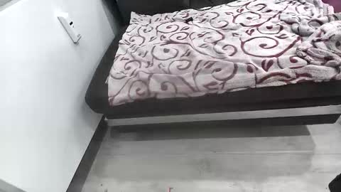 BamBam online show from December 21, 11:02 pm