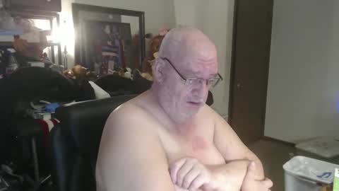 Eric online show from February 12, 11:49 am