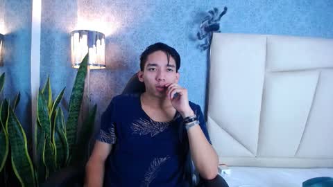 Valenor online show from October 18, 5:12 am