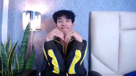 Valenor online show from October 9, 2:11 pm