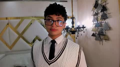 Valentin0 online show from October 23, 11:46 am