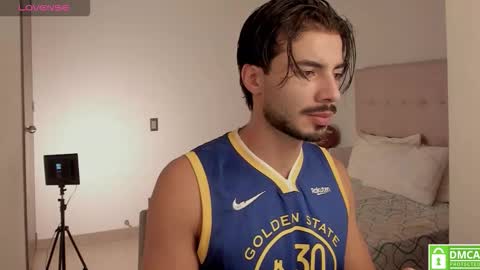 valentin_hoffman online show from December 15, 11:51 am