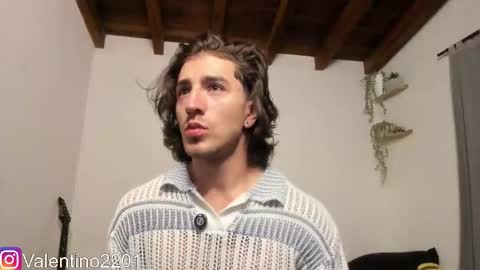 valentino online show from March 1, 4:12 am