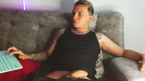 Nick online show from November 25, 1:35 pm