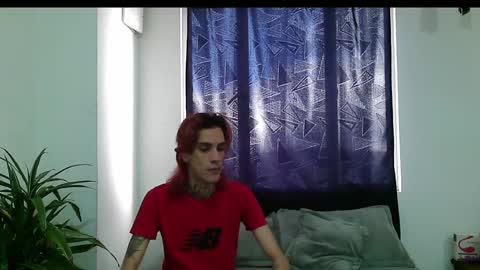 Snapshot of vamp_noah chatting on January 4, 7:02 pm Vamp Noah and Dan online show from January 4, 7:02 pm