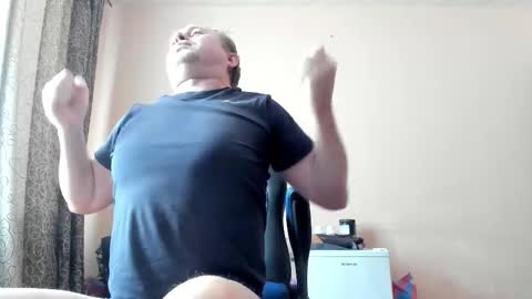 vano_822 online show from February 19, 10:34 am