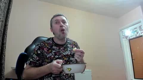 vano_822 online show from November 2, 2:10 pm