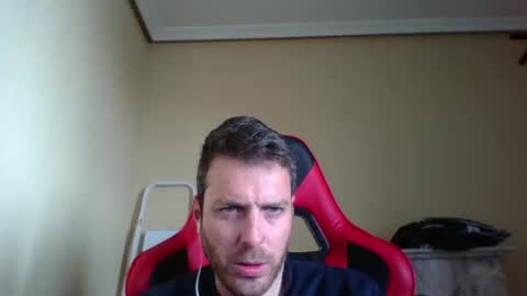 vascorro20 online show from March 5, 9:05 am