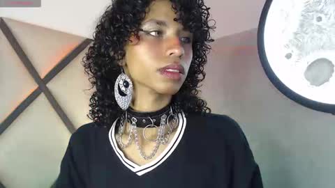 venuss_03 online show from January 13, 3:22 am