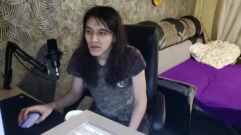 vialeras online show from December 21, 1:36 am