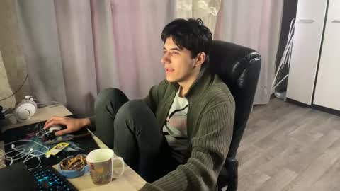 vialeras online show from November 9, 7:23 am