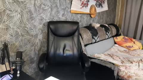 vialeras online show from February 4, 6:38 pm