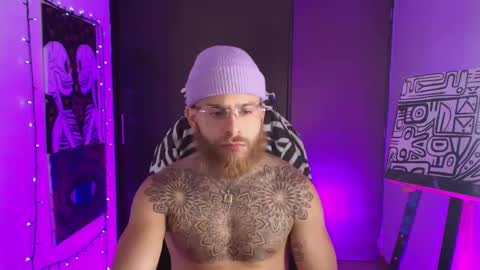 vickingcock7 online show from April 4, 2:52 am