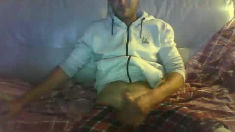 victor_1486 online show from September 12, 11:38 pm