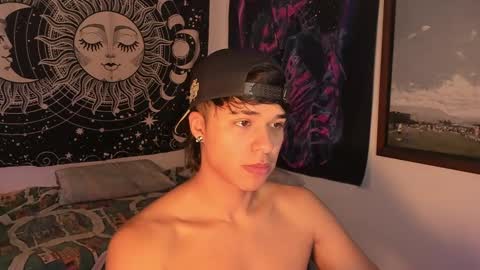 Victorino Jhonson online show from December 10, 3:01 pm