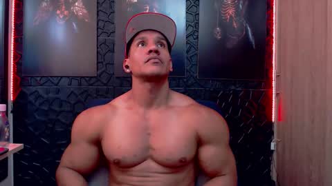 Viktor Herrera online show from February 23, 4:30 pm