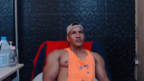 Viktor Herrera online show from January 7, 6:57 pm