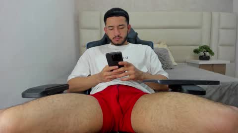 Vitaly online show from December 19, 4:04 pm