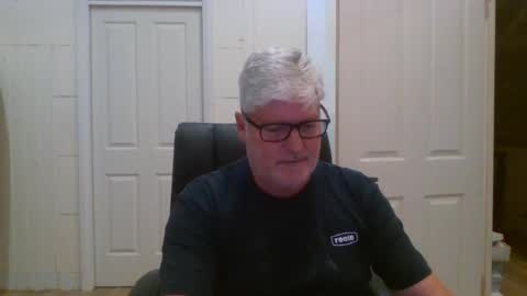 viper654321 online show from April 15, 7:52 am