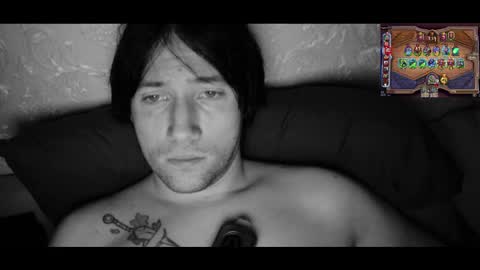 vitiligoboyy online show from January 15, 2:15 am