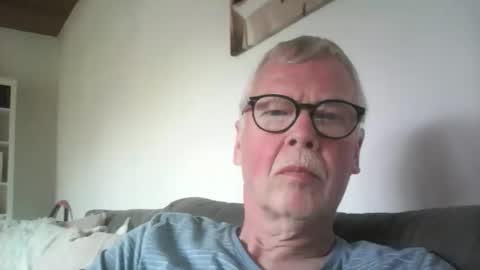 volkeronly online show from September 26, 11:52 am