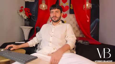 Vynny Blacke online show from February 15, 6:41 am