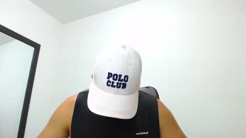 Snapshot of walter_brownn01 chatting on January 9, 9:37 pm WALTER BROWN  online show from January 9, 9:37 pm