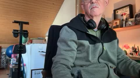 waltix64 online show from January 16, 9:45 am