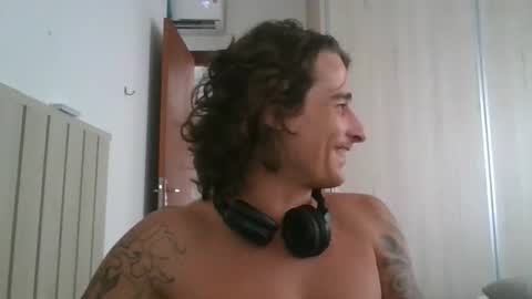 wave_boyy online show from March 14, 8:27 pm