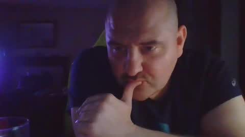 Snapshot of wbadave86 chatting on February 1, 11:48 pm JustMeCoverYou online show from February 1, 11:48 pm