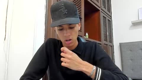 WES online show from January 7, 5:51 pm