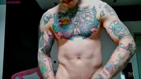 Max online show from November 1, 1:26 pm