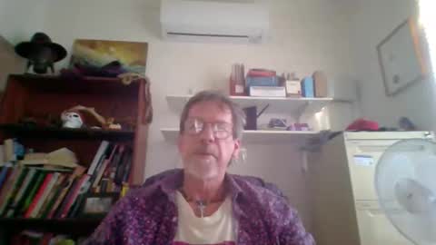 whiteboomer online show from December 18, 7:48 am