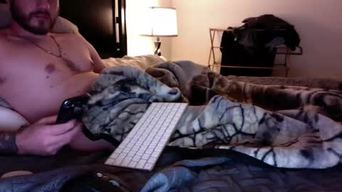 whitebubblebutt44 online show from October 2, 2:15 am