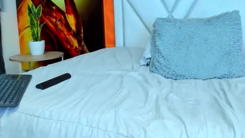 Dylan white online show from October 2, 7:18 pm