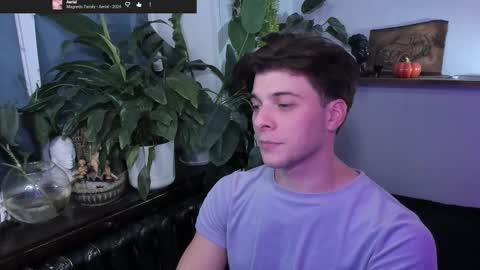 Gus online show from October 26, 9:06 pm