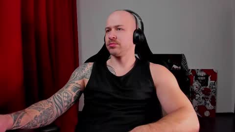 VI online show from January 11, 7:06 pm