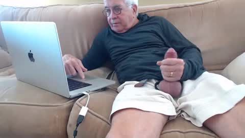 williamandmary online show from September 14, 3:14 pm