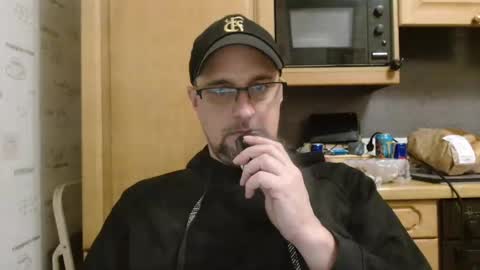 Snapshot of wirzwei8883 chatting on December 24, 5:23 pm Dirty online show from December 24, 5:23 pm