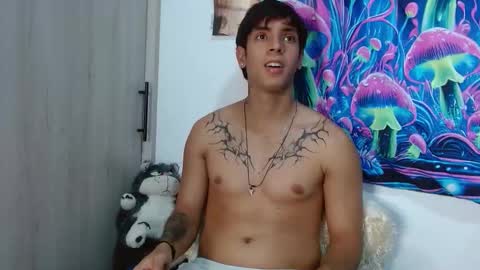 wolf_light online show from January 7, 12:04 am