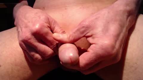 Snapshot of wolkenkuckuck chatting on March 10, 3:30 pm Marc online show from March 10, 3:30 pm