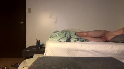 YouKnowWho online show from December 8, 12:30 pm