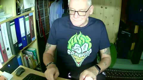 Snapshot of wonneprop10 chatting on March 9, 12:53 pm Always Horny online show from March 9, 12:53 pm