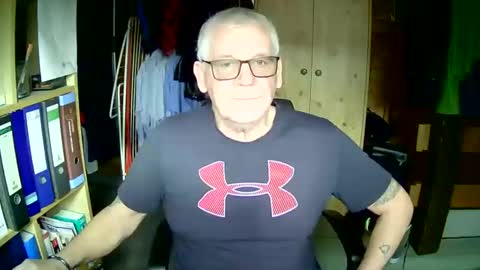 Snapshot of wonneprop10 chatting on February 23, 1:38 pm Always Horny online show from February 23, 1:38 pm