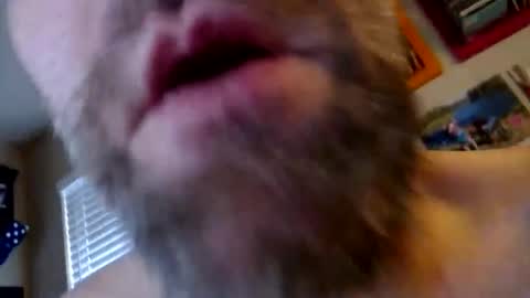 Snapshot of woodiesays chatting on February 19, 5:16 pm WoodieSays online show from February 19, 5:16 pm