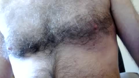 Snapshot of woodiesays chatting on October 6, 4:11 pm WoodieSays online show from October 6, 4:11 pm