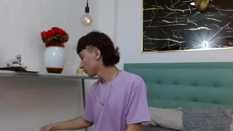 xandergrey8 online show from January 12, 8:13 pm