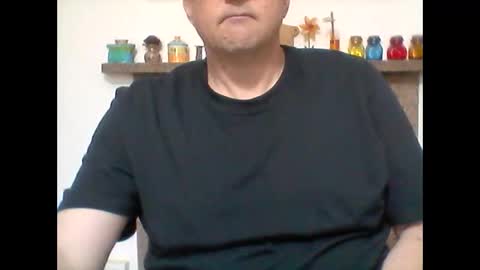 xaramanu online show from April 19, 8:14 am