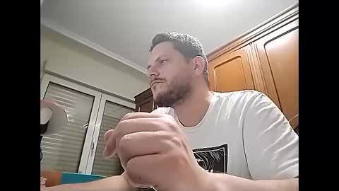 xavi5432 online show from November 5, 9:06 pm